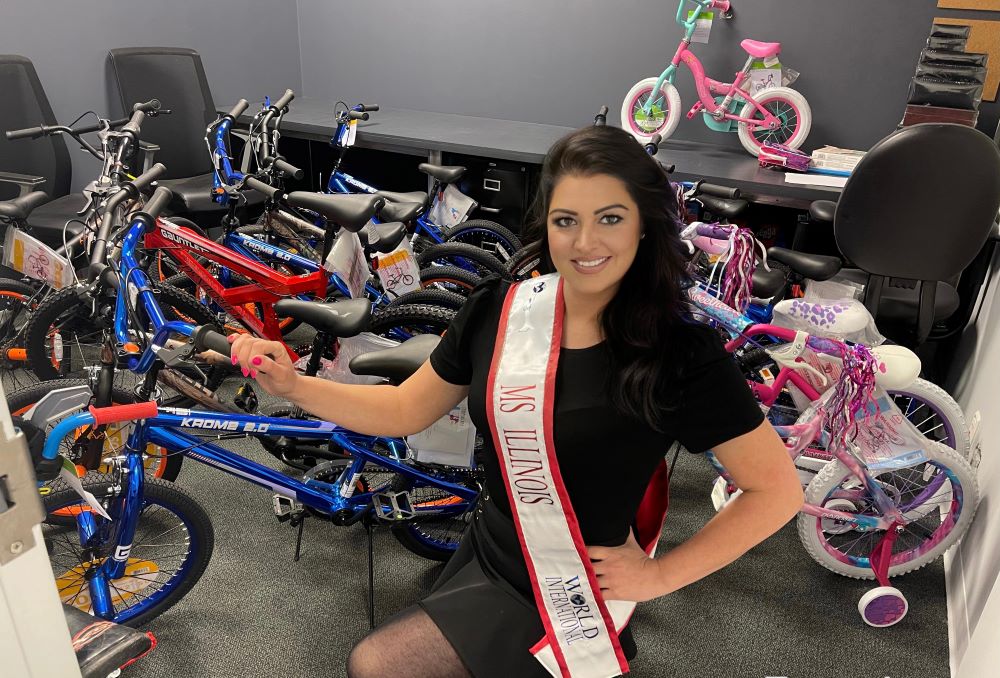 Ms. Illinois World International 2021 Tiffany Kory assisted in initiating the Bike Brigade